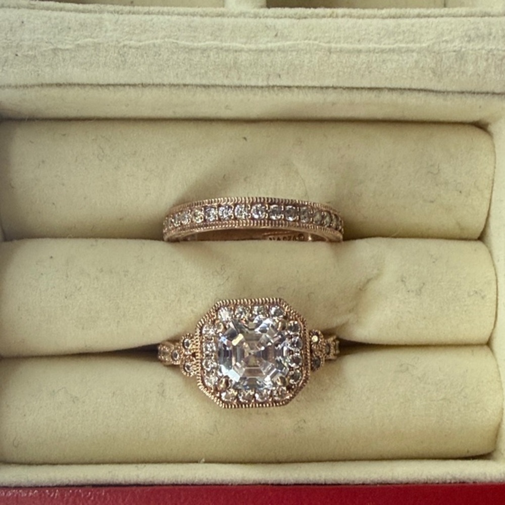 🎉Price drop 🎉Elegant Rose Gold over Sterling Silver Women's Ring Set